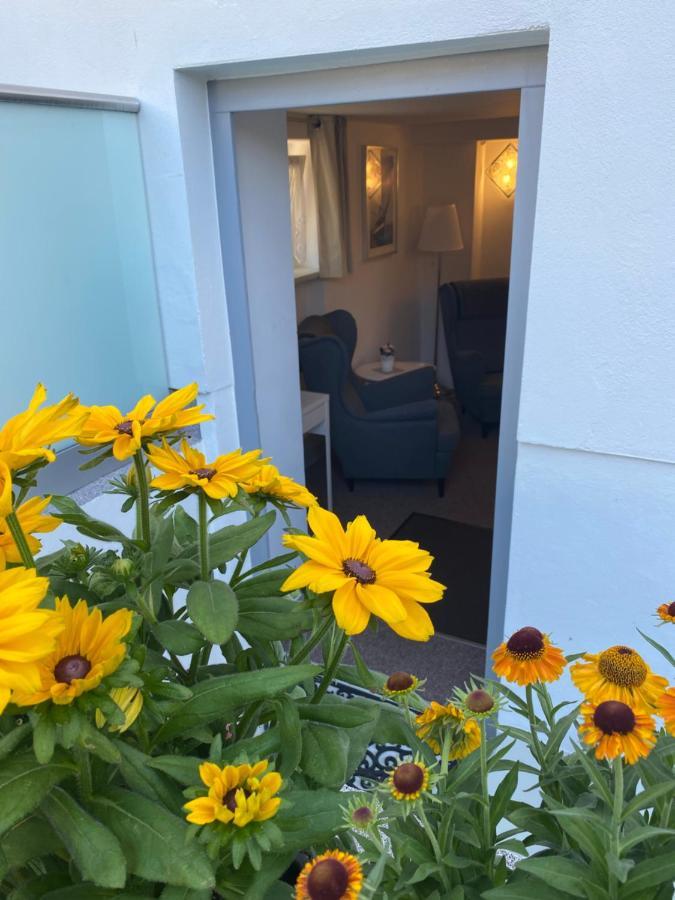 Pension Villa Ostseetraum Rostock Bagian luar foto