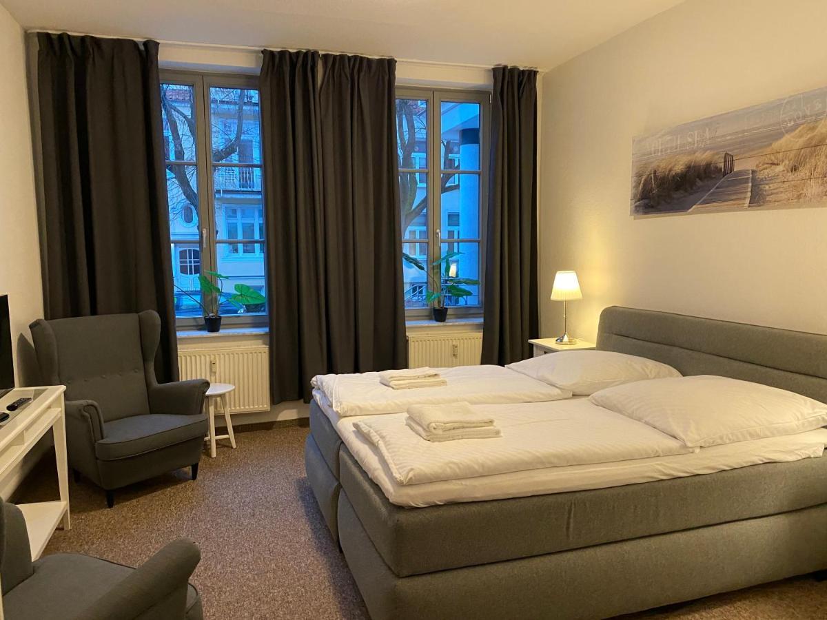 Pension Villa Ostseetraum Rostock Bagian luar foto