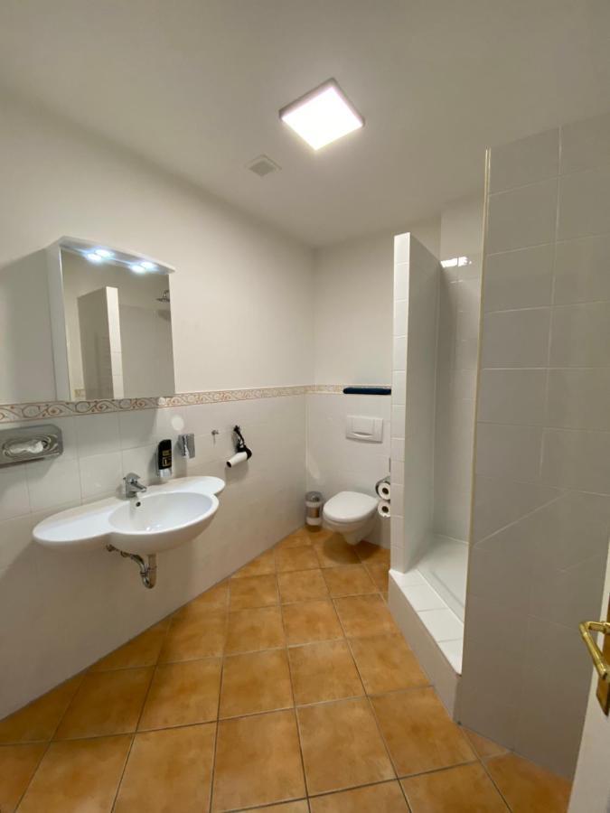 Pension Villa Ostseetraum Rostock Bagian luar foto