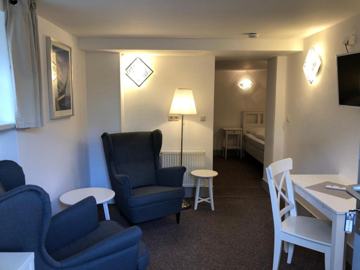 Pension Villa Ostseetraum Rostock Bagian luar foto